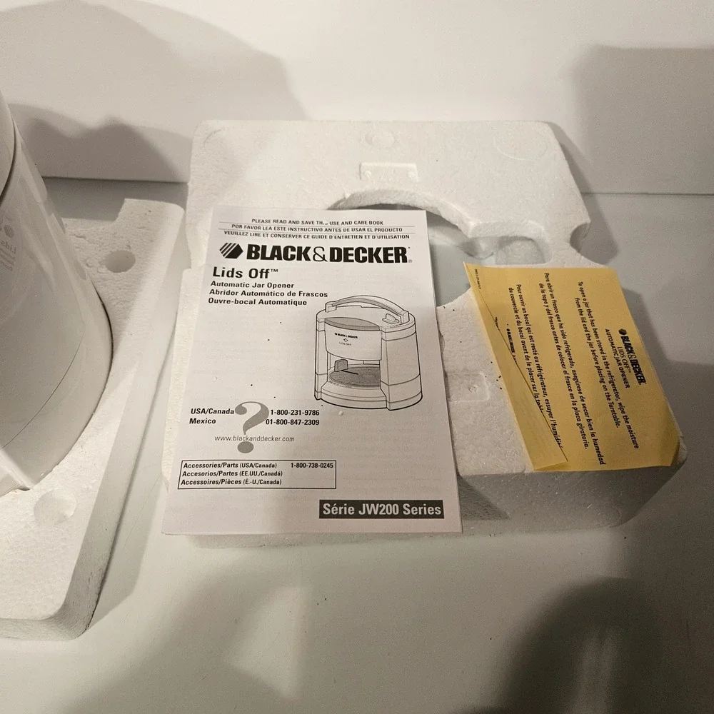 Black & Decker Automatic Jar Opener JW200 White Lids Off Electric Kitchen Tool *